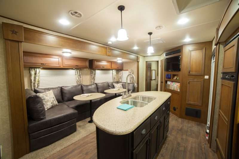 Open Range RV Gets It Right With The 308BHS Light