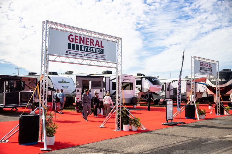 General RV's display at the 2021 Florida Super Show. There is multiple RVs parked for people to learn more about the manufacturer and floorplans.